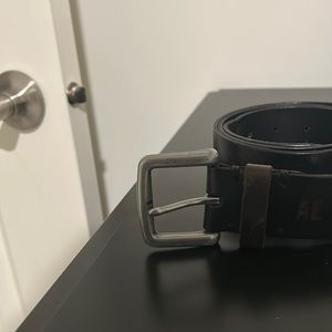 American Eagle belt